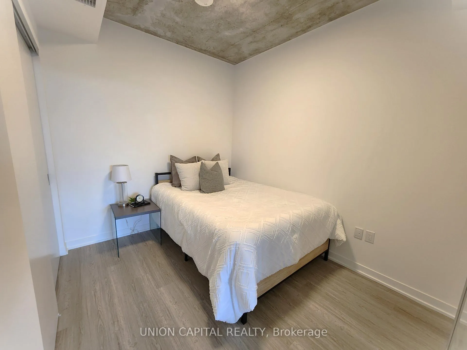 Photo 13 of Unit 1601, 195 McCaul Street, Toronto, Kensington-Chinatown — HOMEH