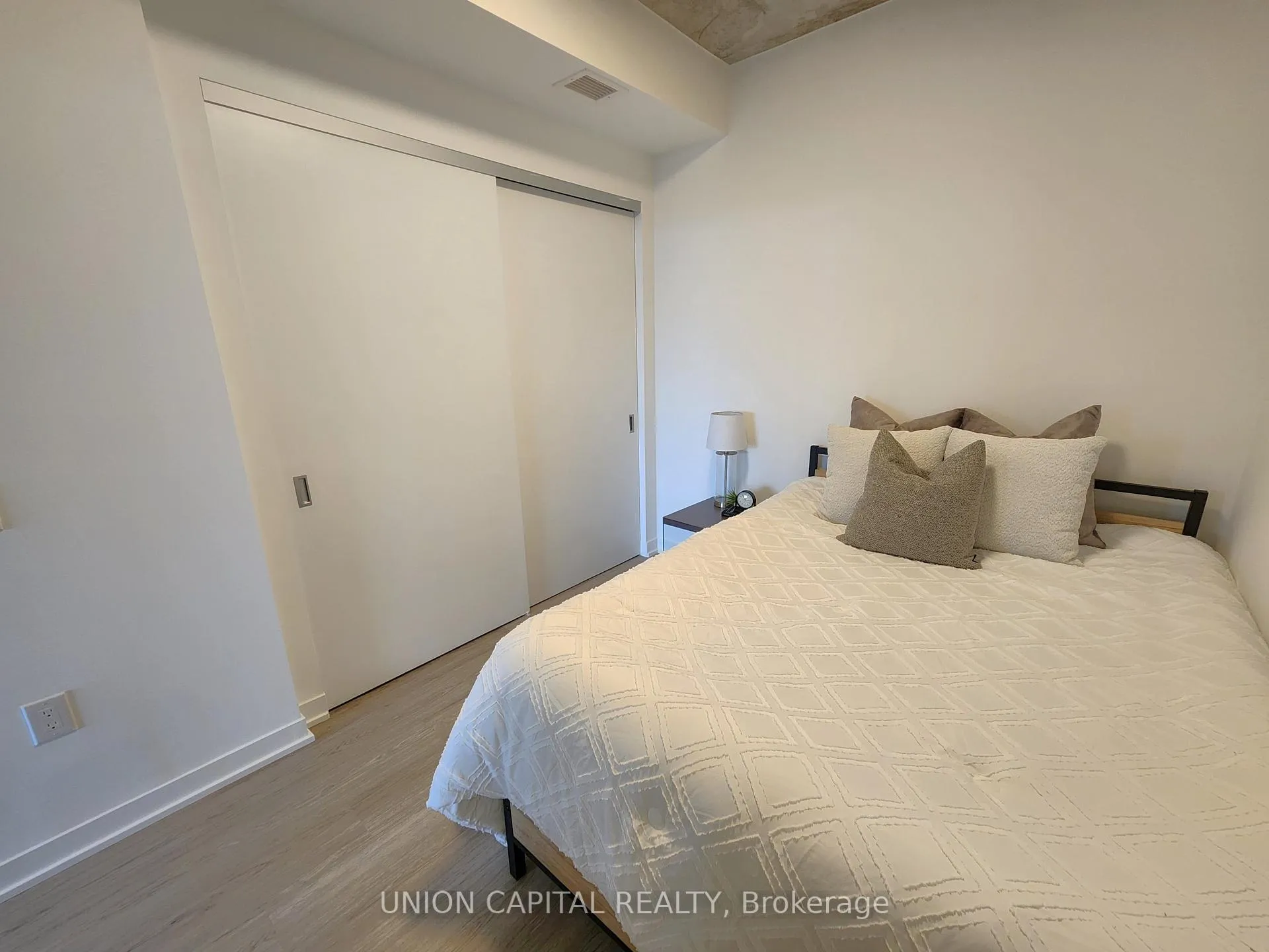 Photo 14 of Unit 1601, 195 McCaul Street, Toronto, Kensington-Chinatown — HOMEH