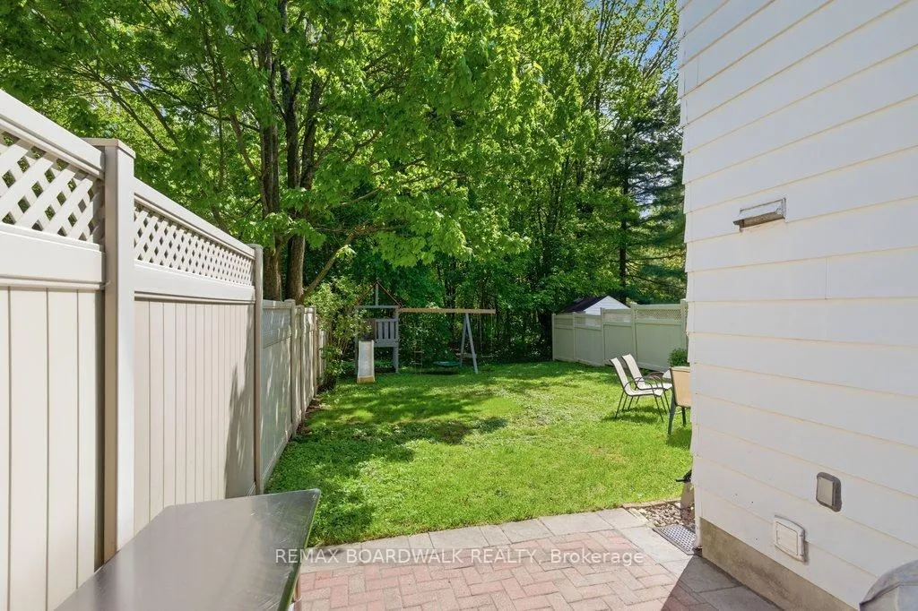 Photo 27 of 4 Glen Park Drive, Ottawa, Blackburn Hamlet (South) — HOMEH