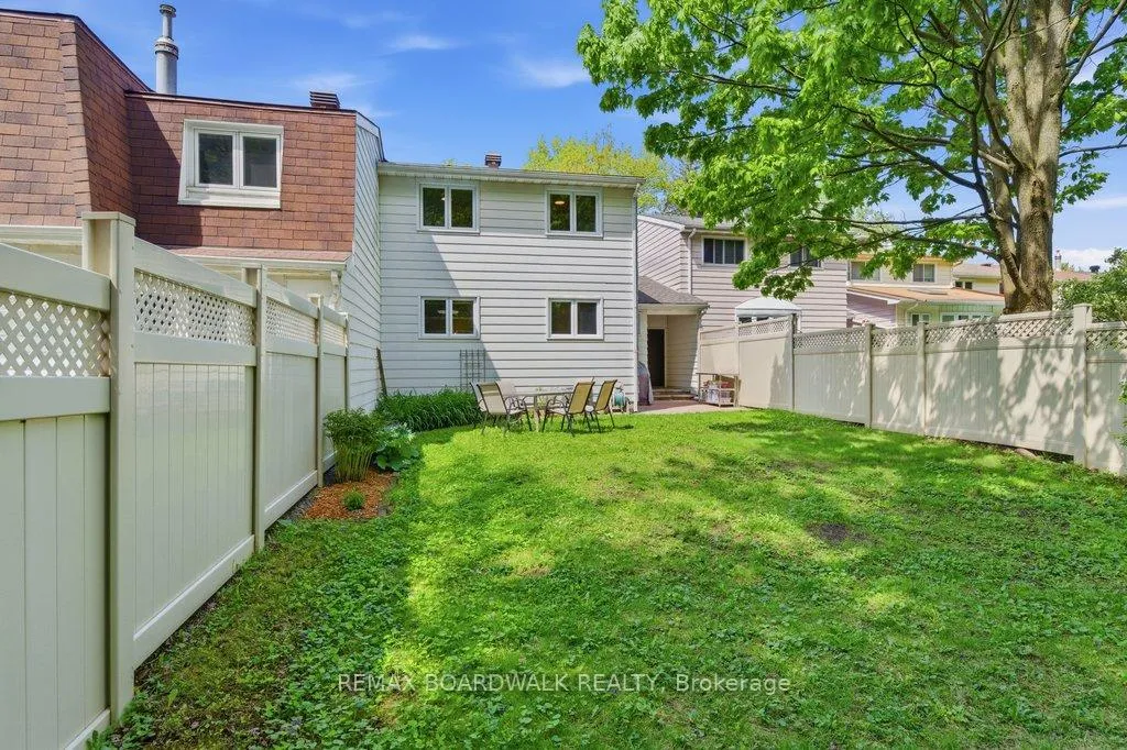 Photo 29 of 4 Glen Park Drive, Ottawa, Blackburn Hamlet (South) — HOMEH