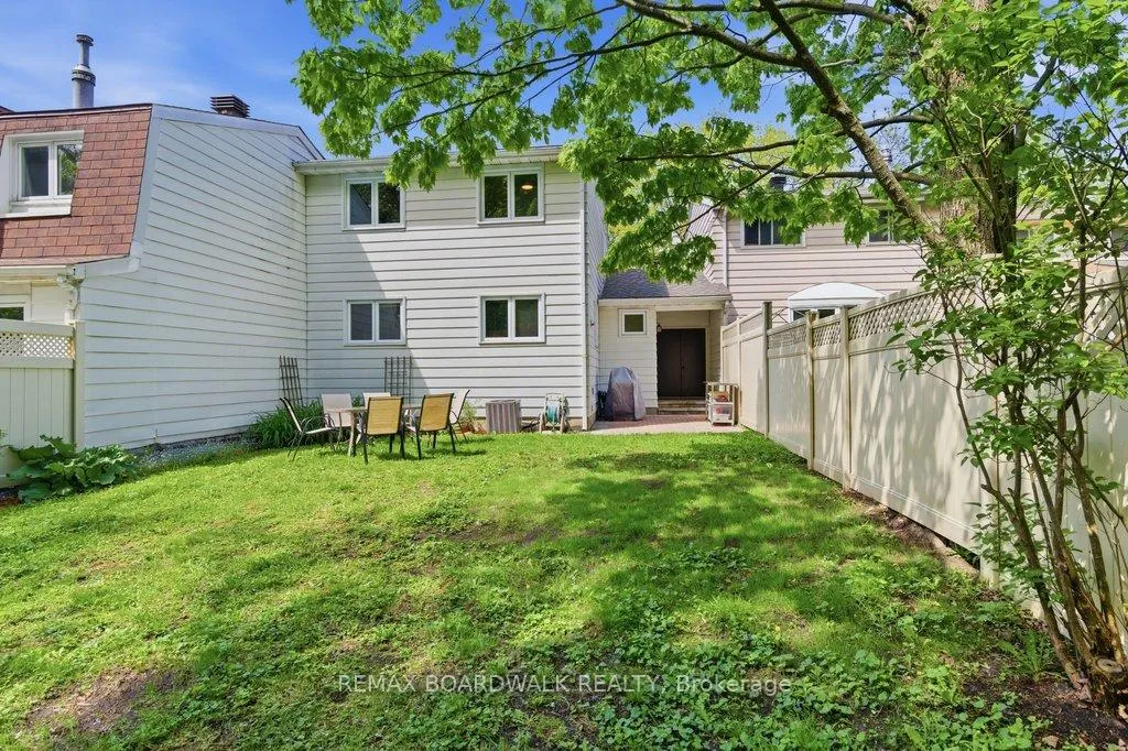 Photo 30 of 4 Glen Park Drive, Ottawa, Blackburn Hamlet (South) — HOMEH