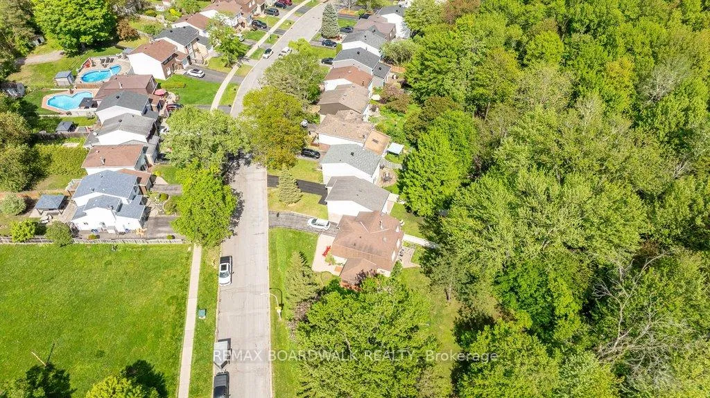 Photo 31 of 4 Glen Park Drive, Ottawa, Blackburn Hamlet (South) — HOMEH