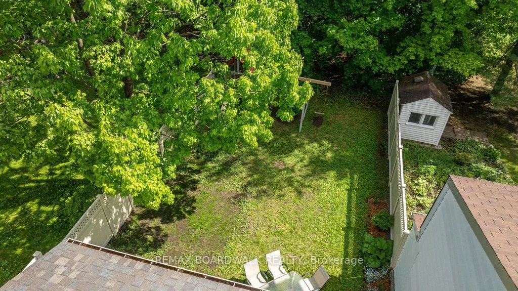 Photo 36 of 4 Glen Park Drive, Ottawa, Blackburn Hamlet (South) — HOMEH