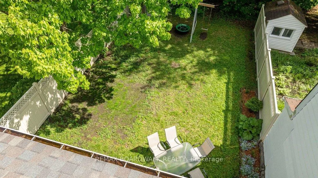 Photo 37 of 4 Glen Park Drive, Ottawa, Blackburn Hamlet (South) — HOMEH