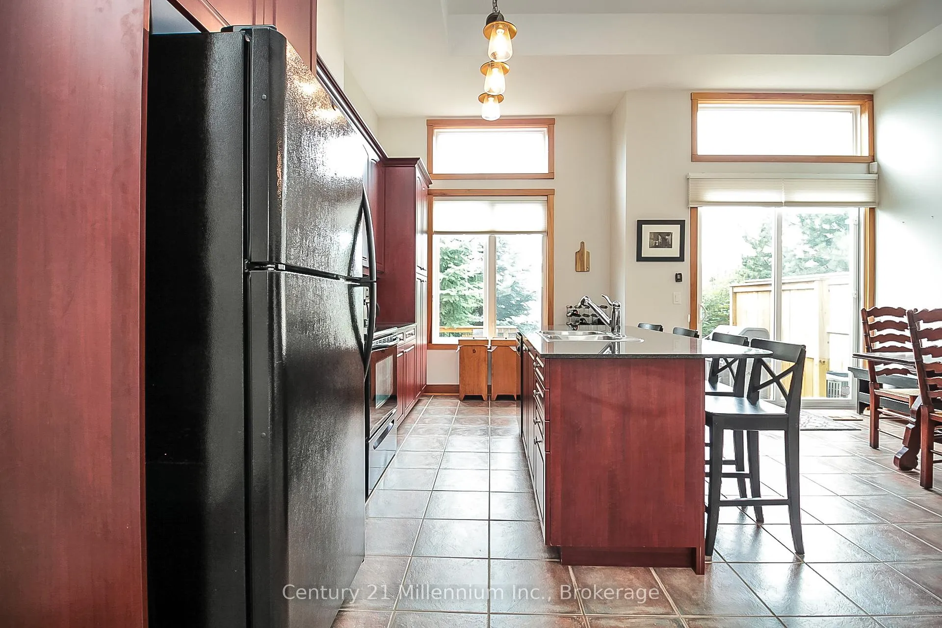 Photo 5 of Unit 7, 104 Farm Gate Road, Blue Mountains — HOMEH