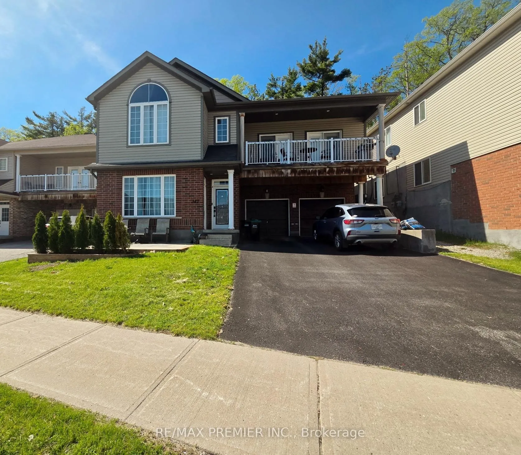 Photo 2 of Unit Unit B, 342 Edgehill Drive, Barrie, Edgehill Drive — HOMEH