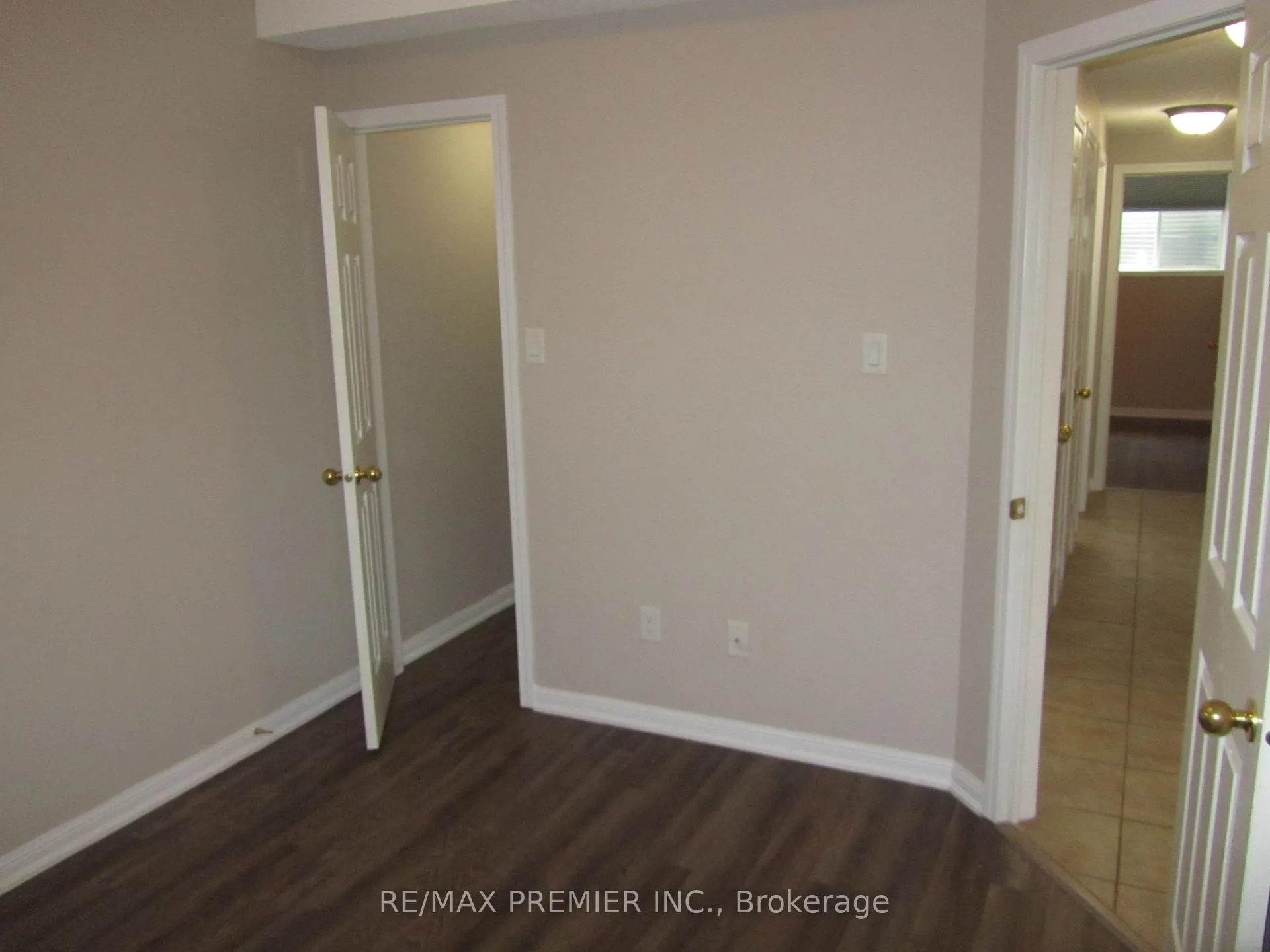 Photo 13 of Unit Unit B, 342 Edgehill Drive, Barrie, Edgehill Drive — HOMEH