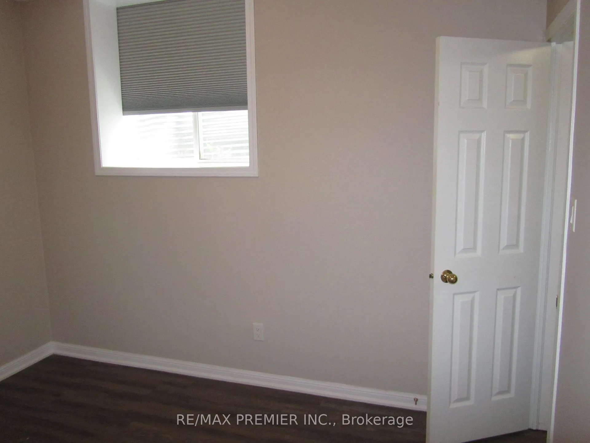 Photo 14 of Unit Unit B, 342 Edgehill Drive, Barrie, Edgehill Drive — HOMEH