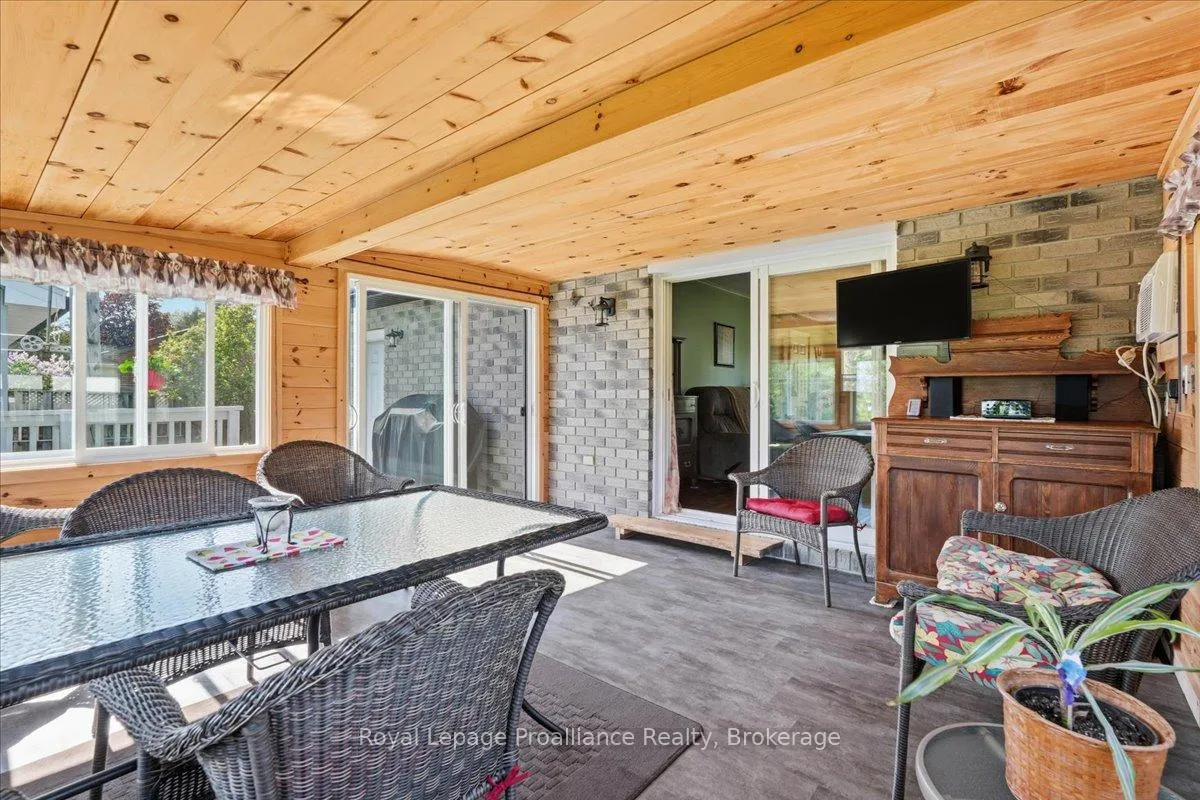 Photo 24 of 330 Thrasher Road, Belleville, Thurlow Ward — HOMEH