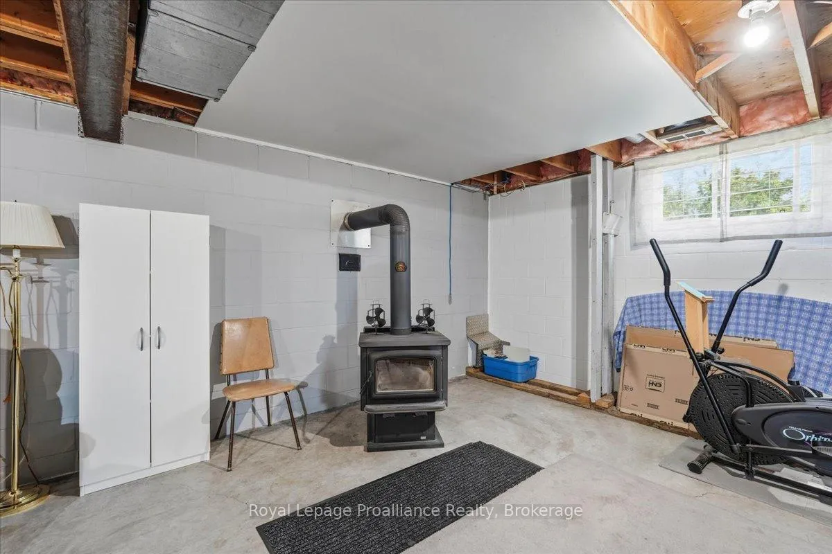Photo 27 of 330 Thrasher Road, Belleville, Thurlow Ward — HOMEH