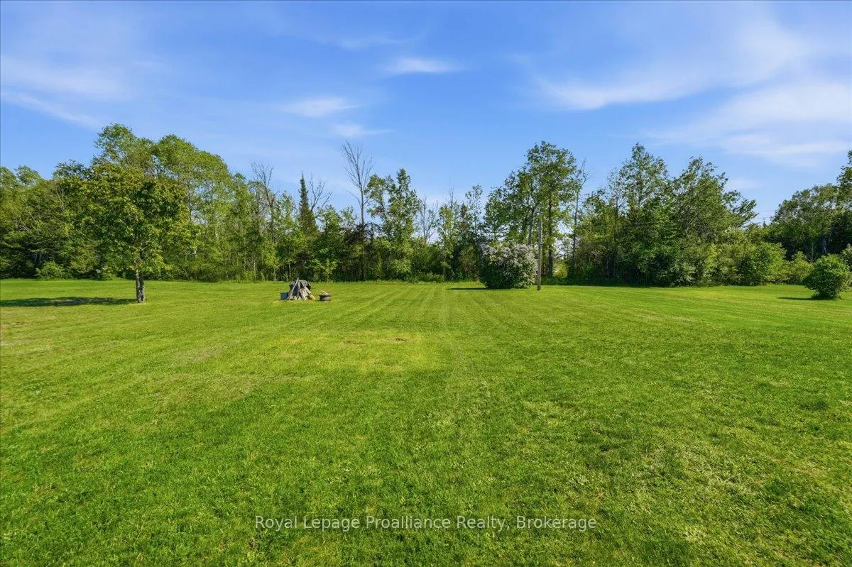 Photo 34 of 330 Thrasher Road, Belleville, Thurlow Ward — HOMEH