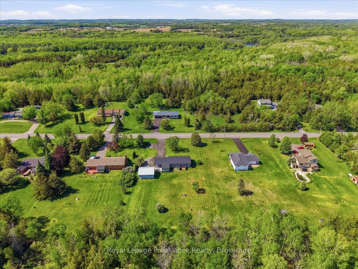 Photo 39 of 330 Thrasher Road, Belleville, Thurlow Ward — HOMEH