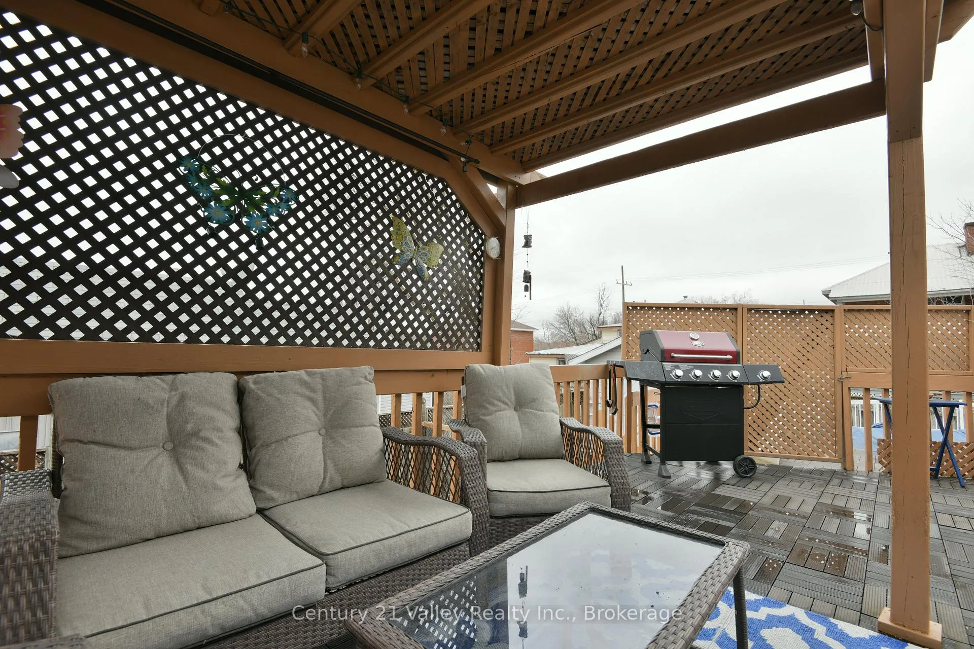 Photo 29 of 99 Queen Street N, Renfrew — HOMEH