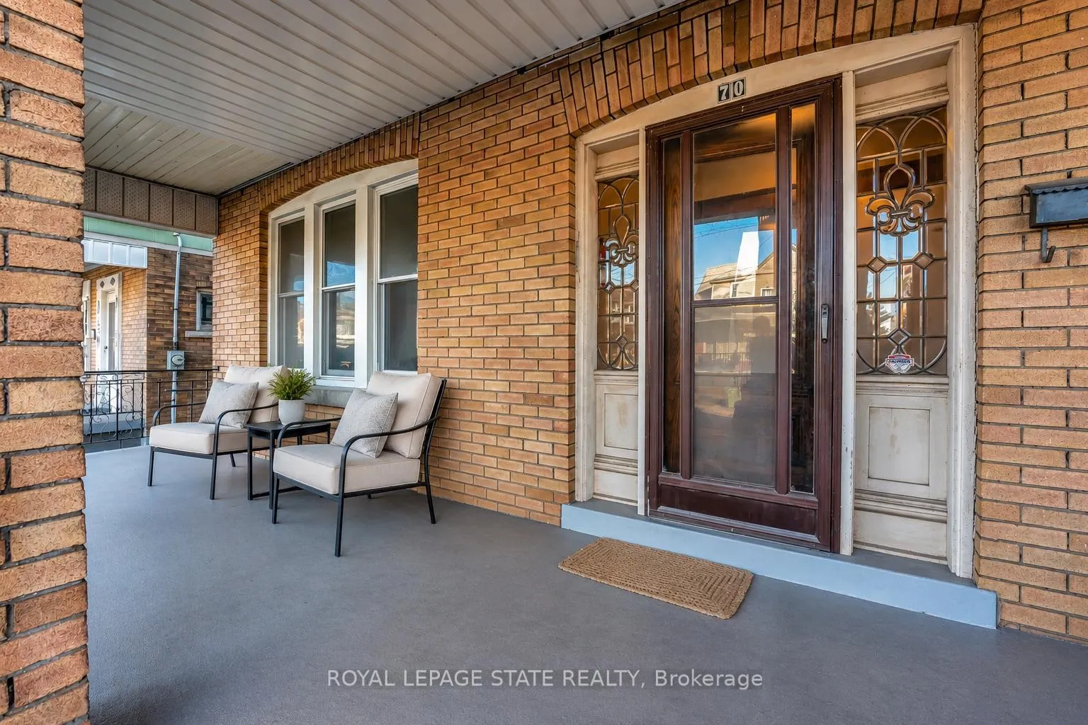 Photo 4 of 70 Belview Avenue, Hamilton, Crown Point — HOMEH