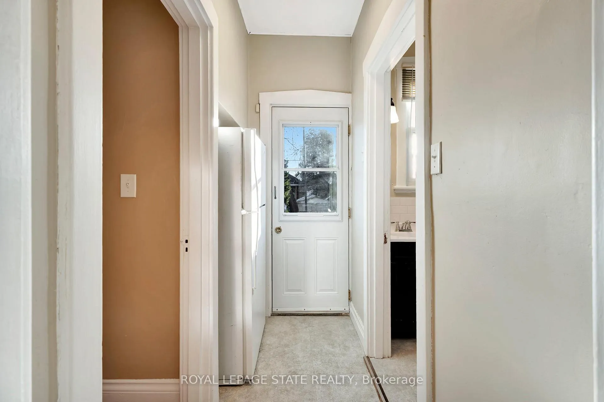 Photo 11 of 70 Belview Avenue, Hamilton, Crown Point — HOMEH