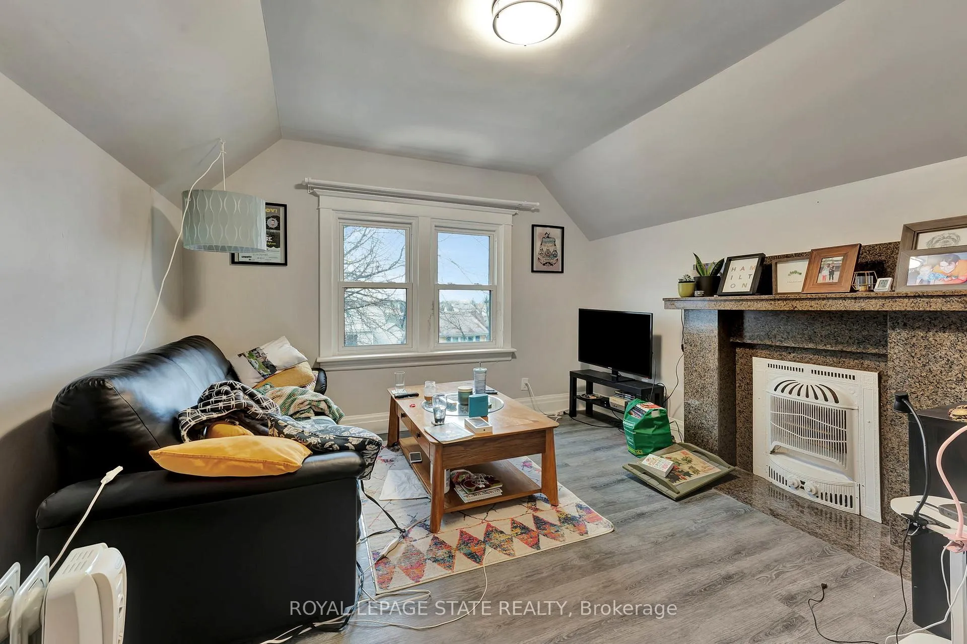 Photo 36 of 70 Belview Avenue, Hamilton, Crown Point — HOMEH