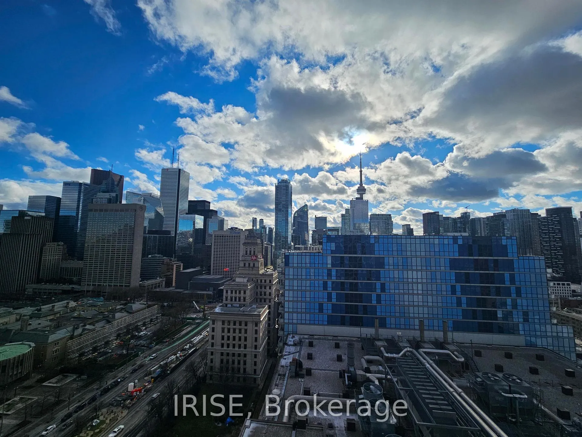 Photo 7 of Unit 2414, 230 Simcoe Street, Toronto, Kensington-Chinatown — HOMEH
