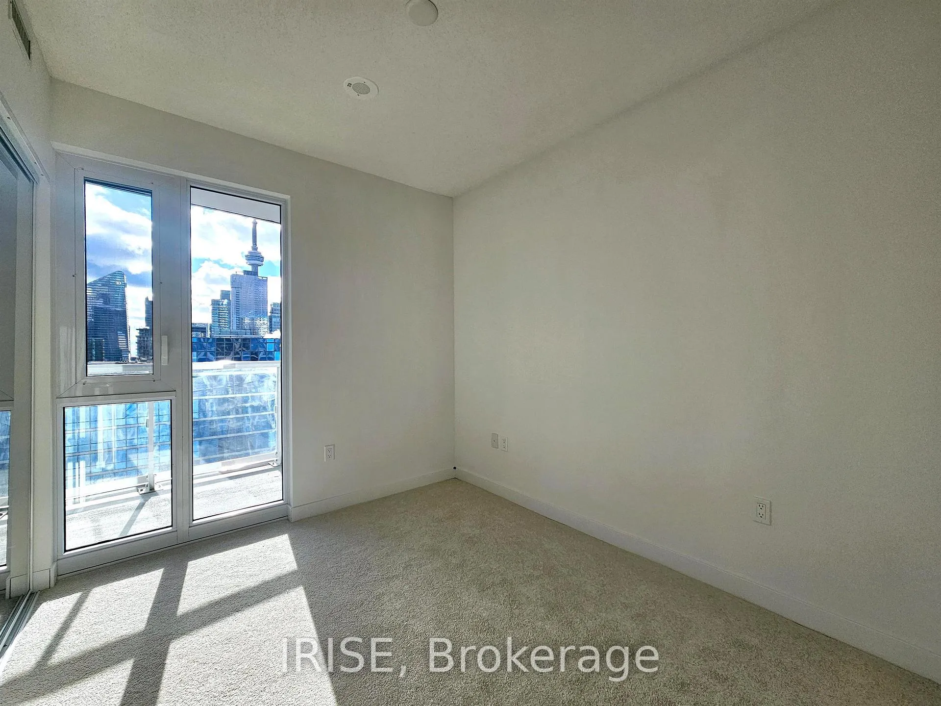 Photo 9 of Unit 2414, 230 Simcoe Street, Toronto, Kensington-Chinatown — HOMEH