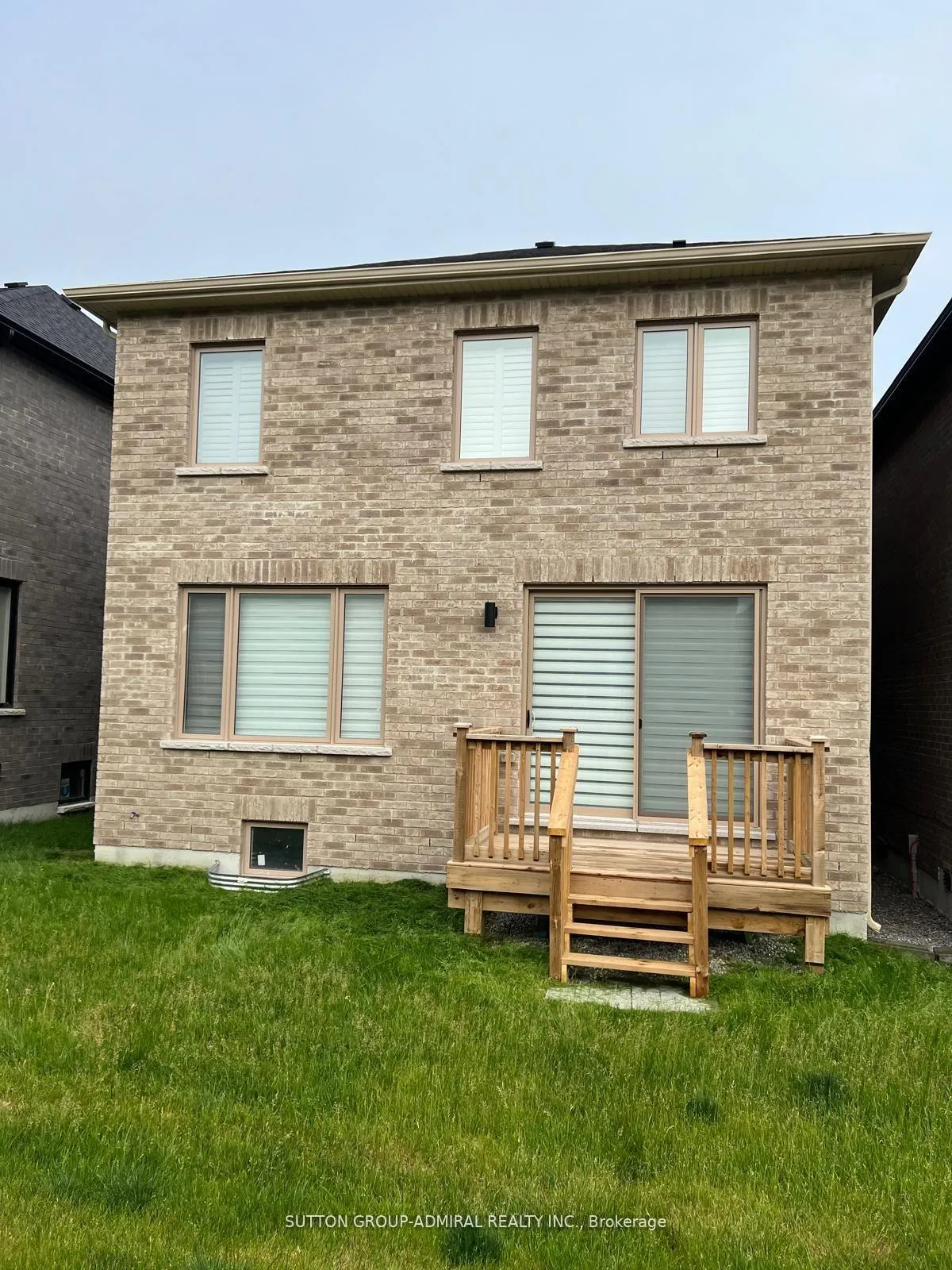 Photo 2 of 53 Shepherd Drive, Barrie, Rural Barrie Southeast — HOMEH