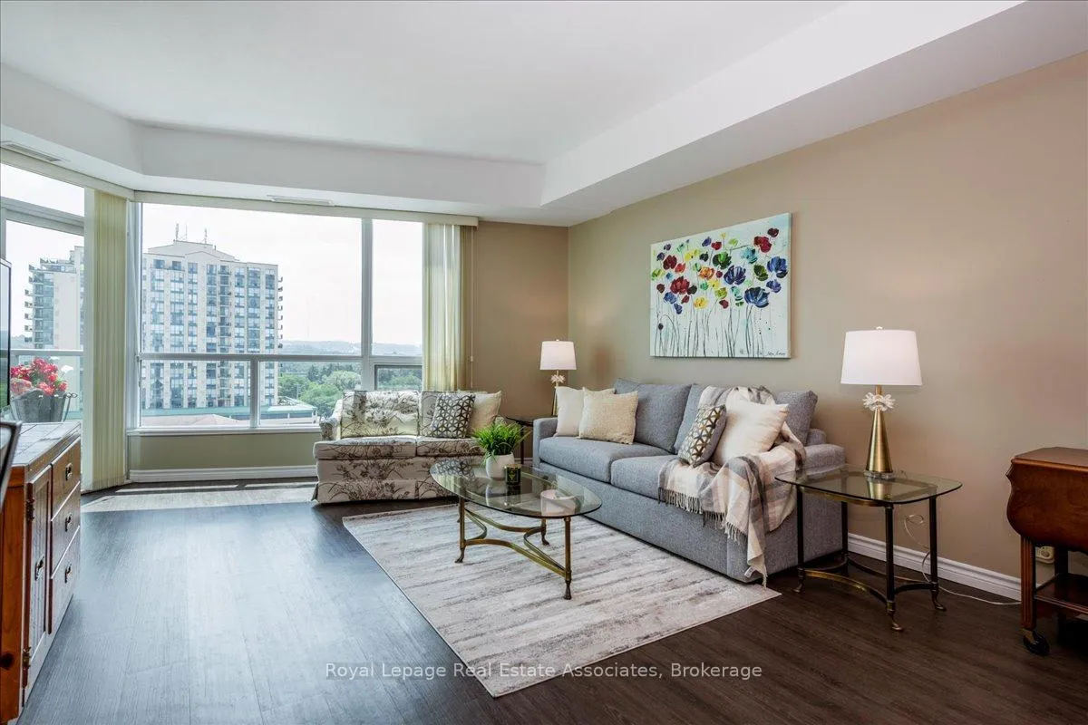 Photo 9 of Unit 811, 37 Ellen Street, Barrie, City Centre — HOMEH