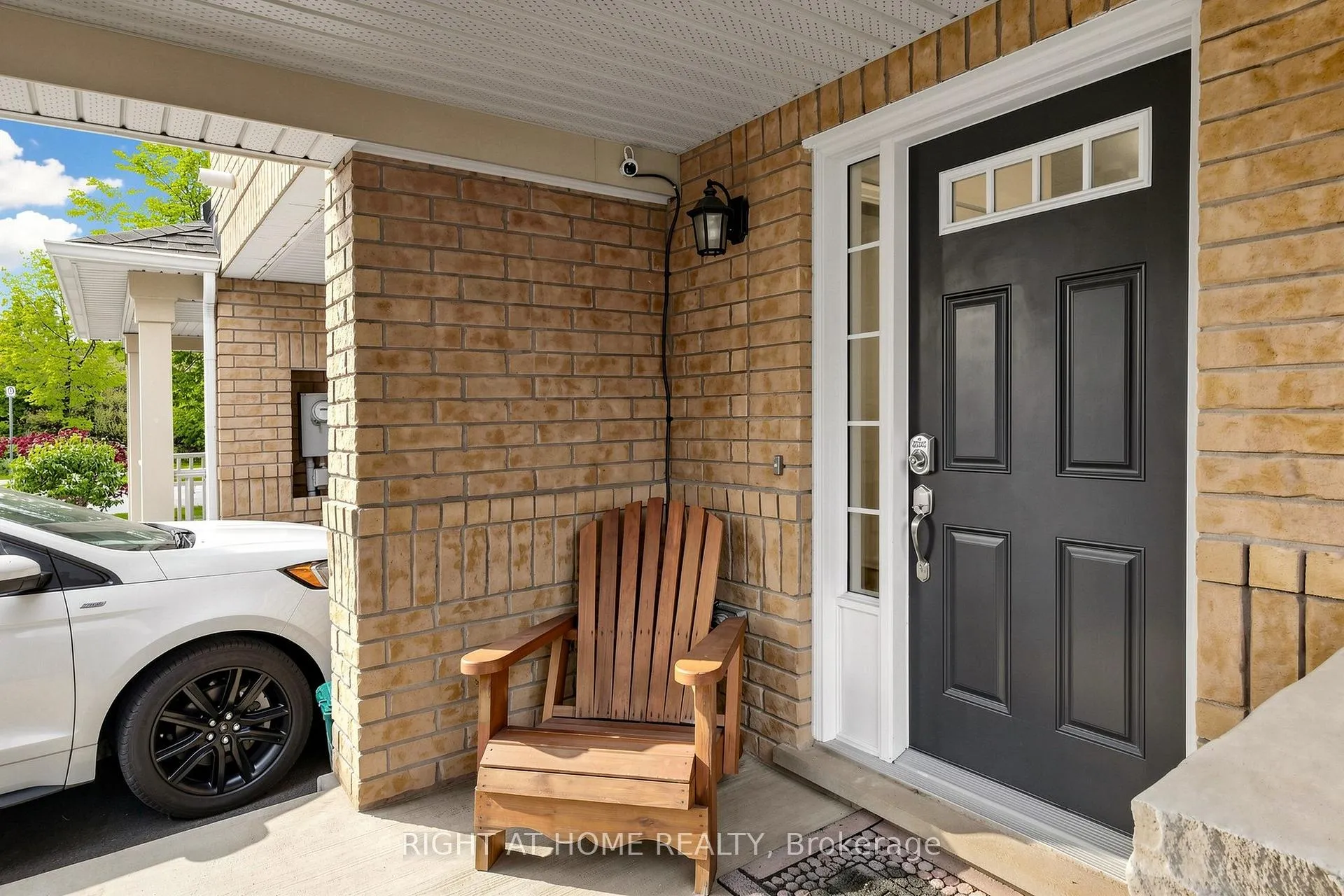 Photo 4 of 252 Wetenhall Landing, Milton, Harrison — HOMEH