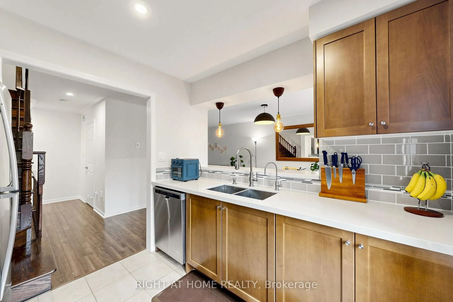 Photo 16 of 252 Wetenhall Landing, Milton, Harrison — HOMEH