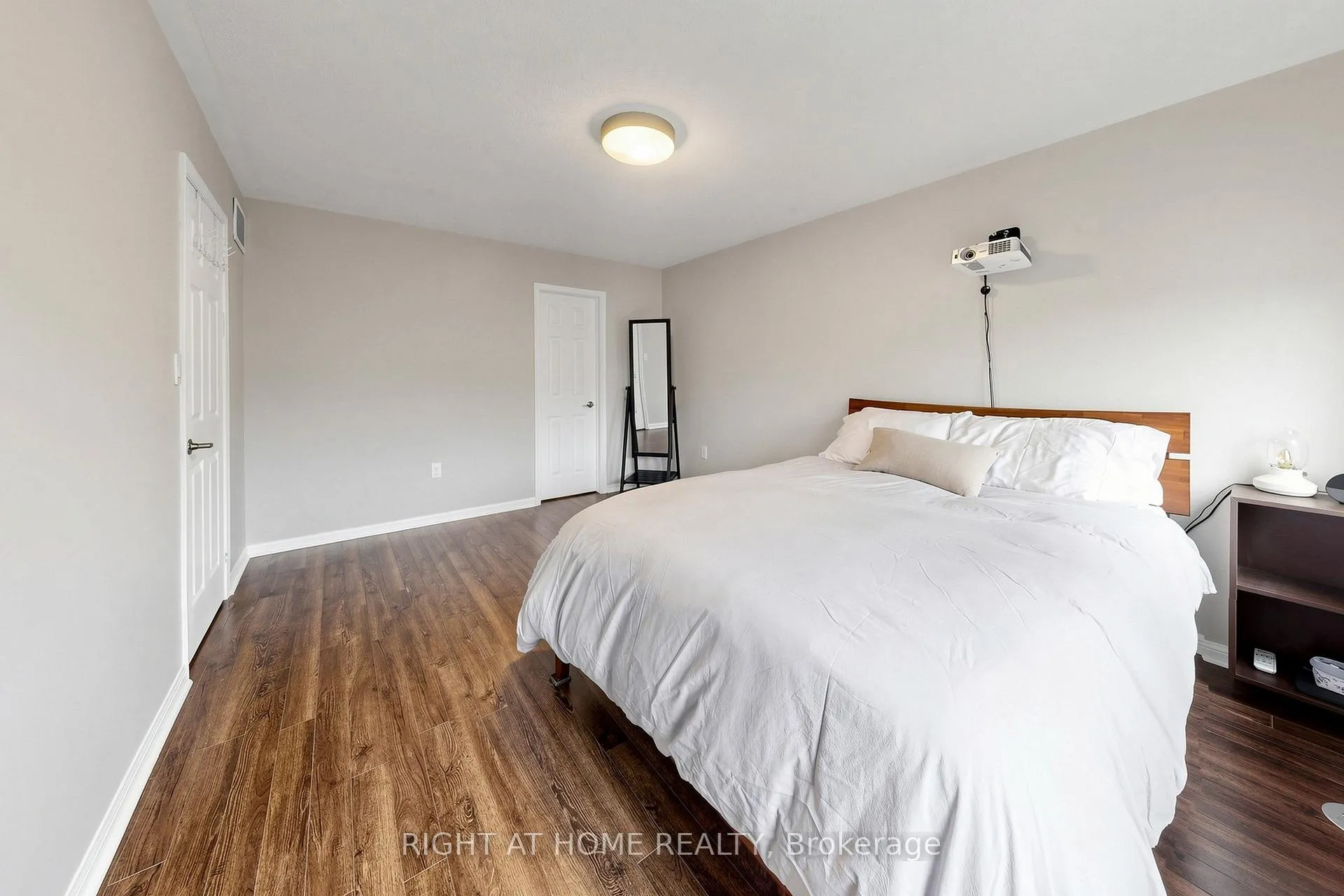 Photo 21 of 252 Wetenhall Landing, Milton, Harrison — HOMEH