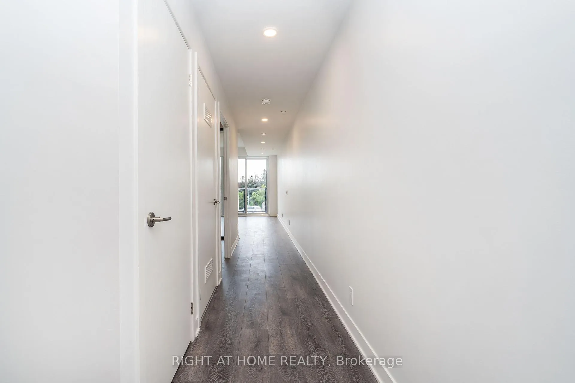 Photo 19 of Unit 0309, 10 Flavelle Trail, Vaughan, Steeles West Industrial — HOMEH