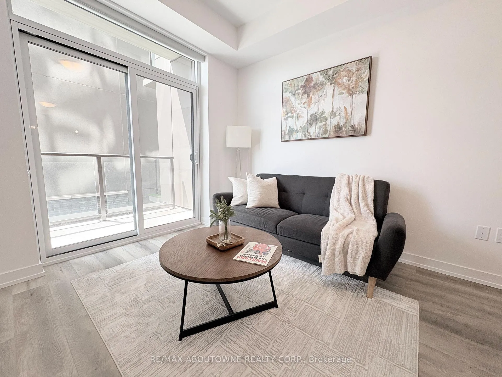 Photo 10 of Unit 429, 470 Dundas Street E, Hamilton, Waterdown — HOMEH