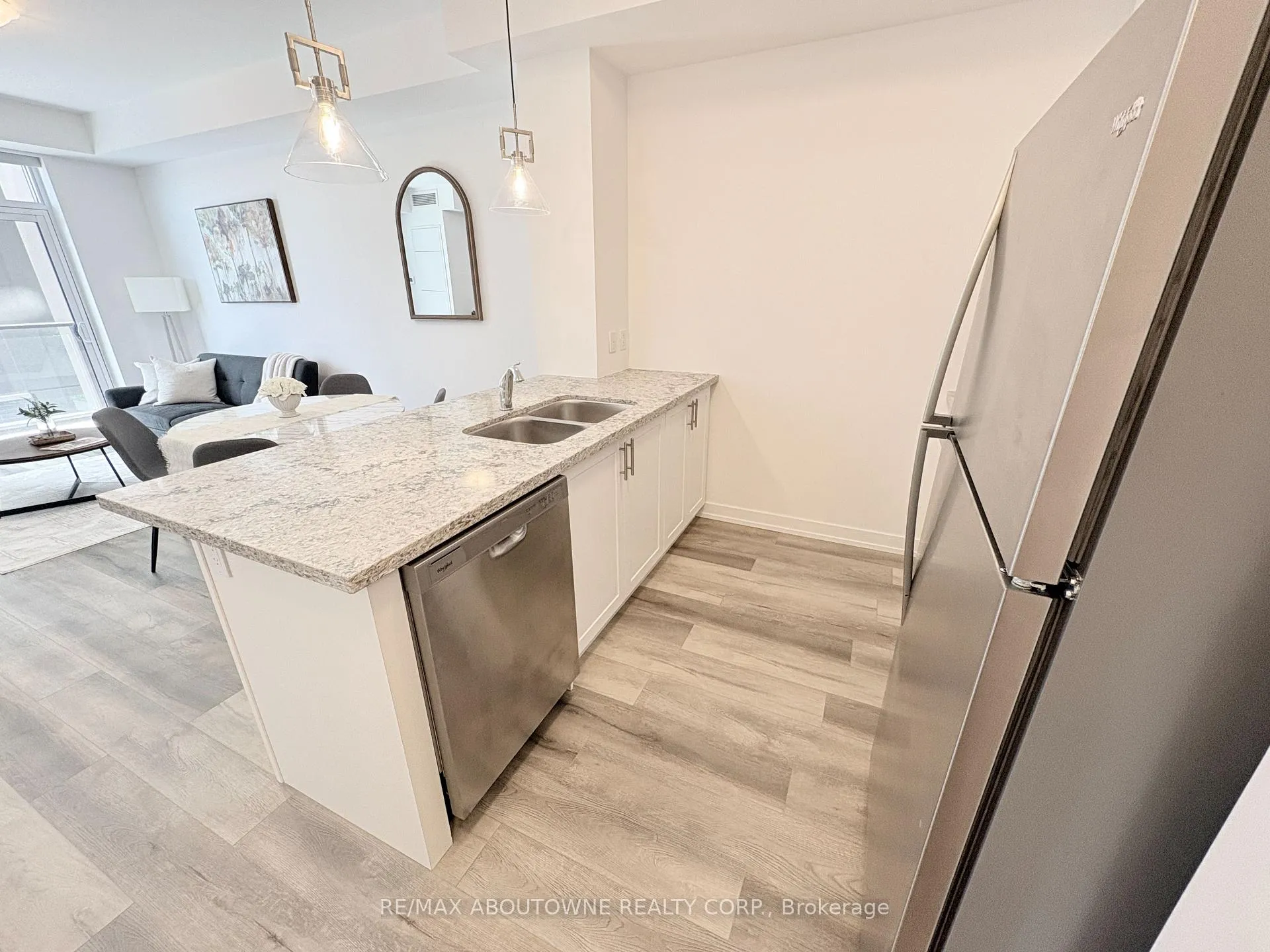 Photo 15 of Unit 429, 470 Dundas Street E, Hamilton, Waterdown — HOMEH