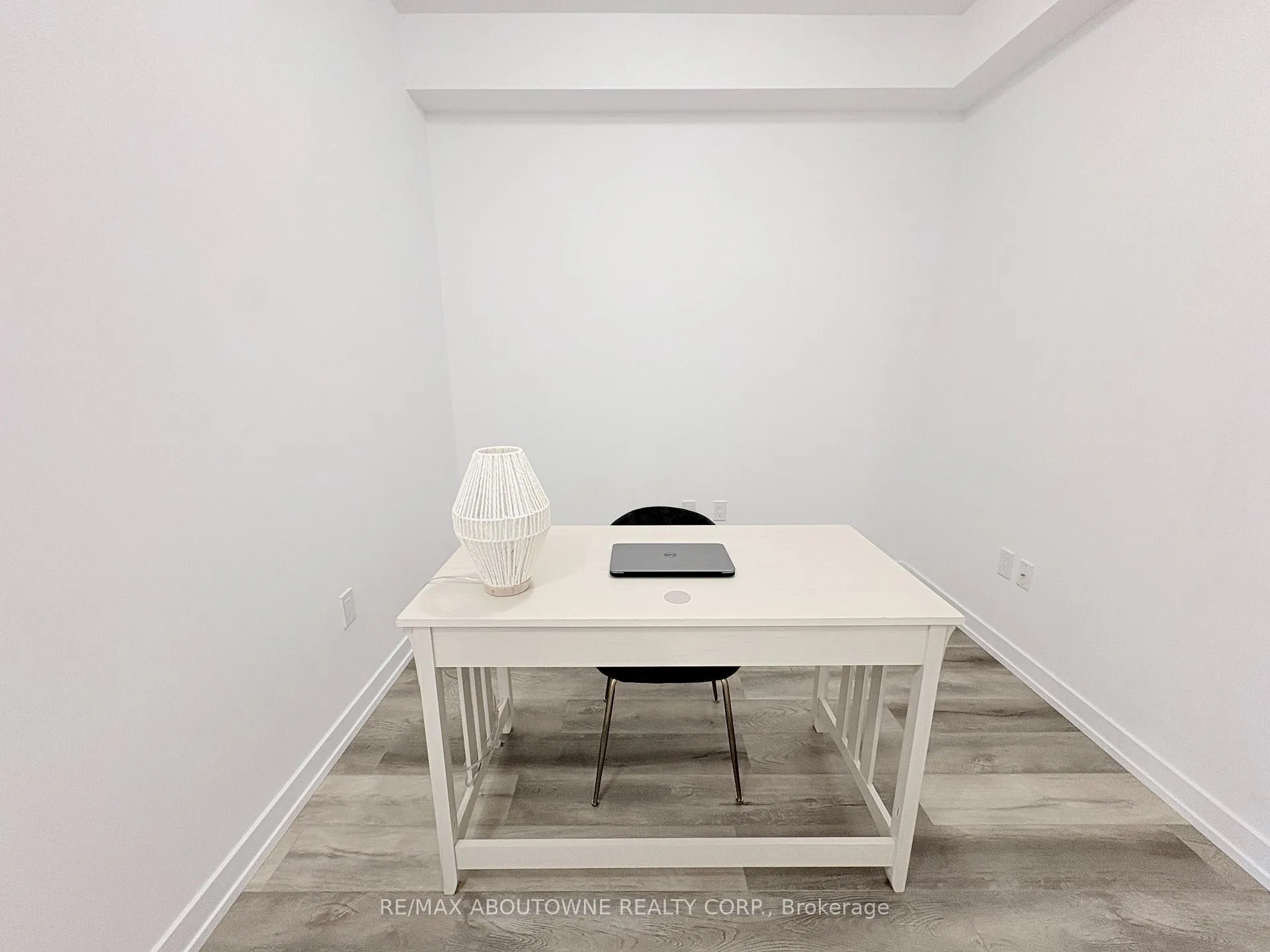 Photo 20 of Unit 429, 470 Dundas Street E, Hamilton, Waterdown — HOMEH
