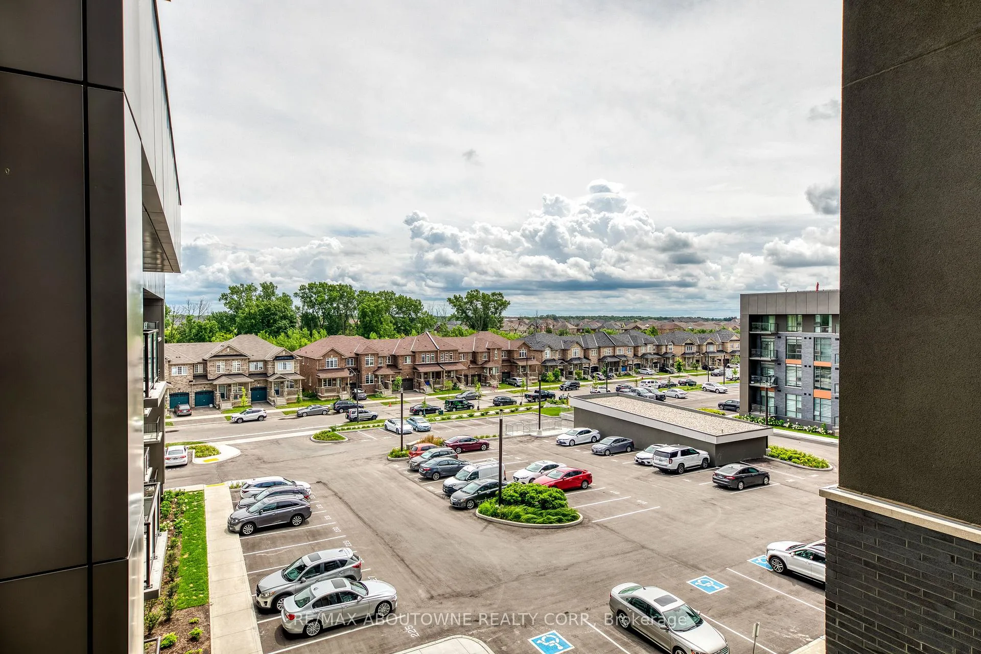 Photo 24 of Unit 429, 470 Dundas Street E, Hamilton, Waterdown — HOMEH