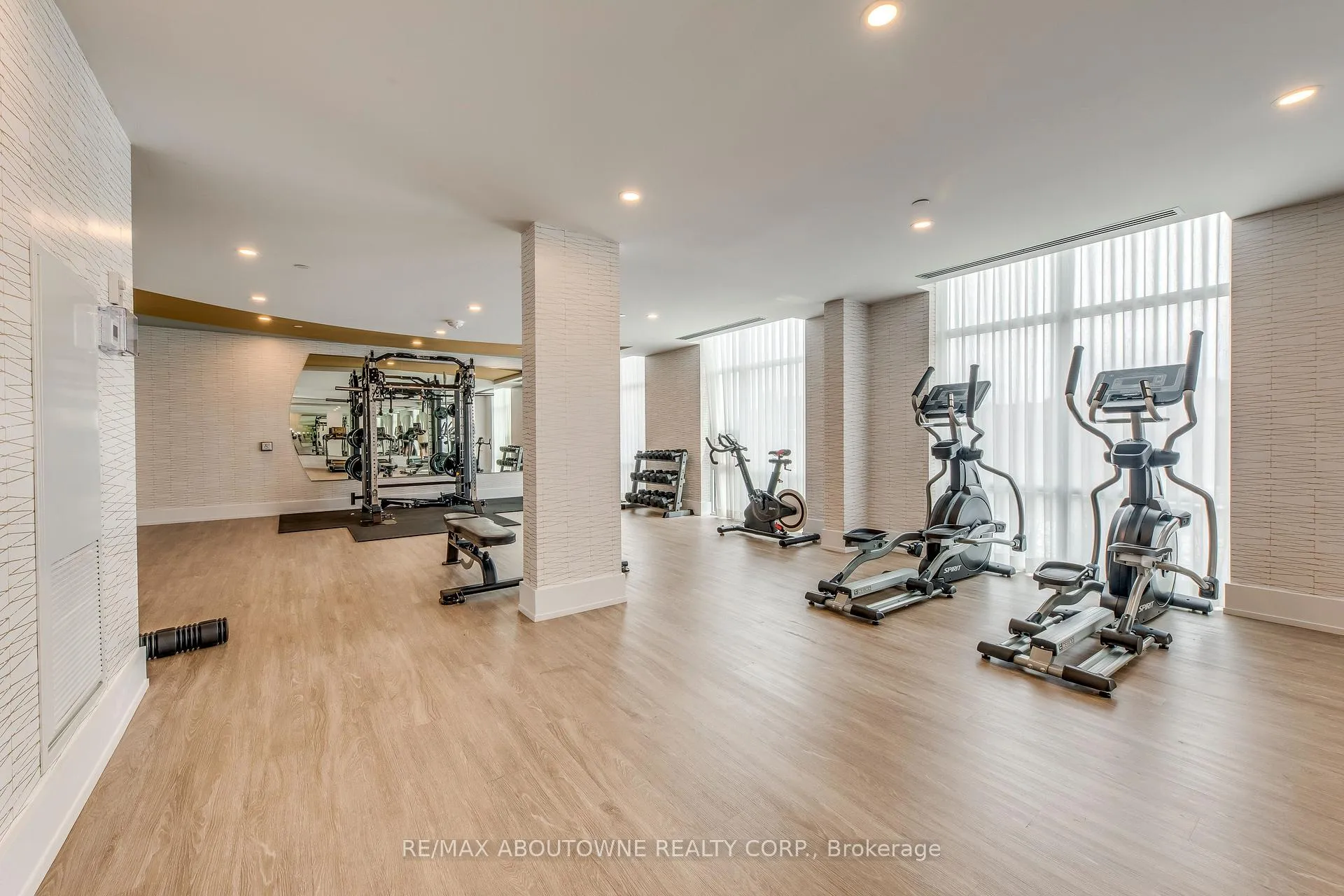 Photo 25 of Unit 429, 470 Dundas Street E, Hamilton, Waterdown — HOMEH