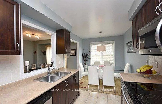 Photo 6 of 1307 Brandon Terrace, Milton, Dempsey — HOMEH