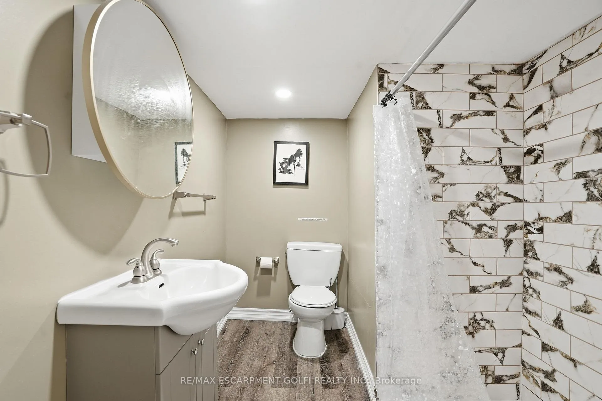 Photo 31 of 5773 Leonard Avenue, Niagara Falls, Hospital — HOMEH