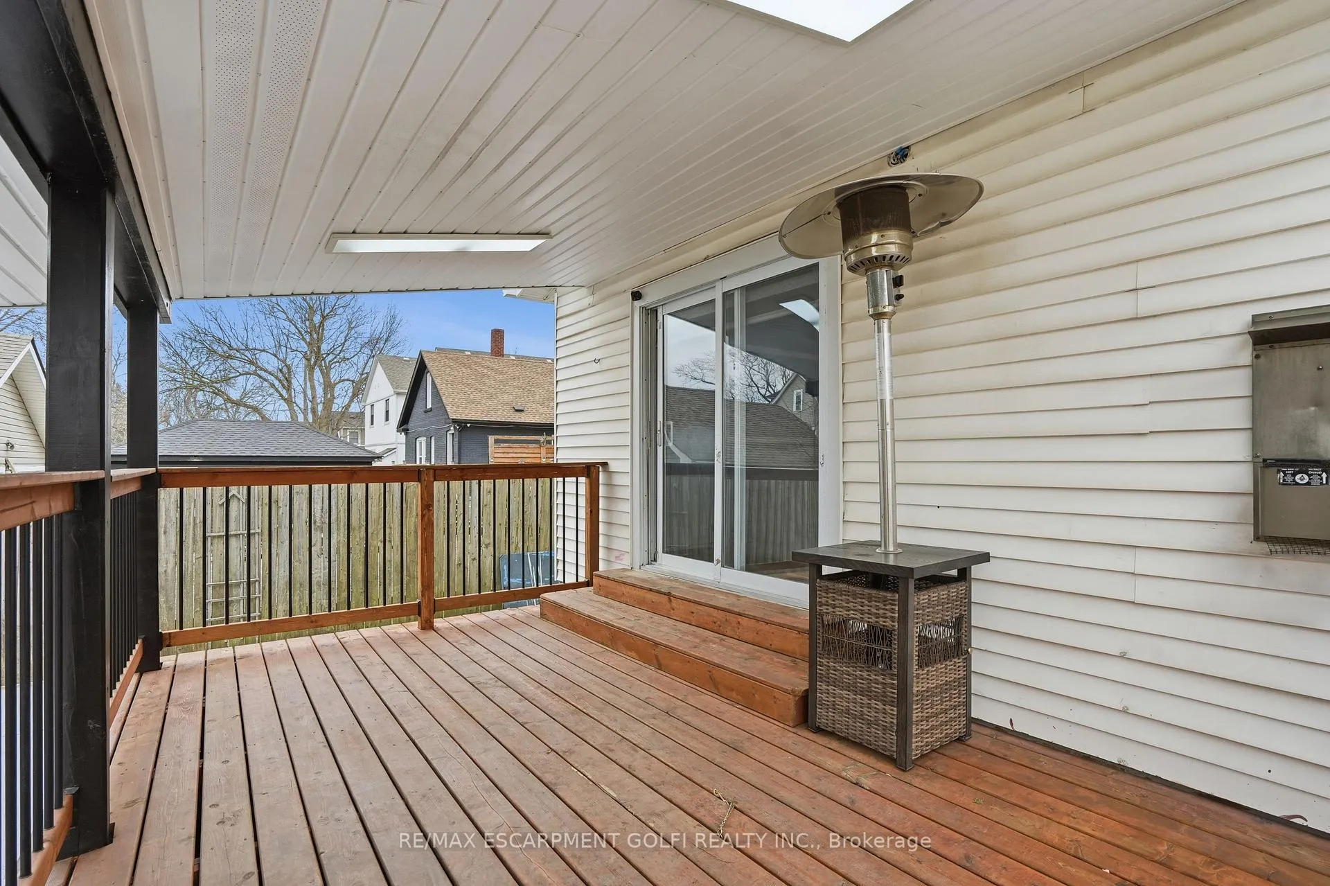 Photo 32 of 5773 Leonard Avenue, Niagara Falls, Hospital — HOMEH