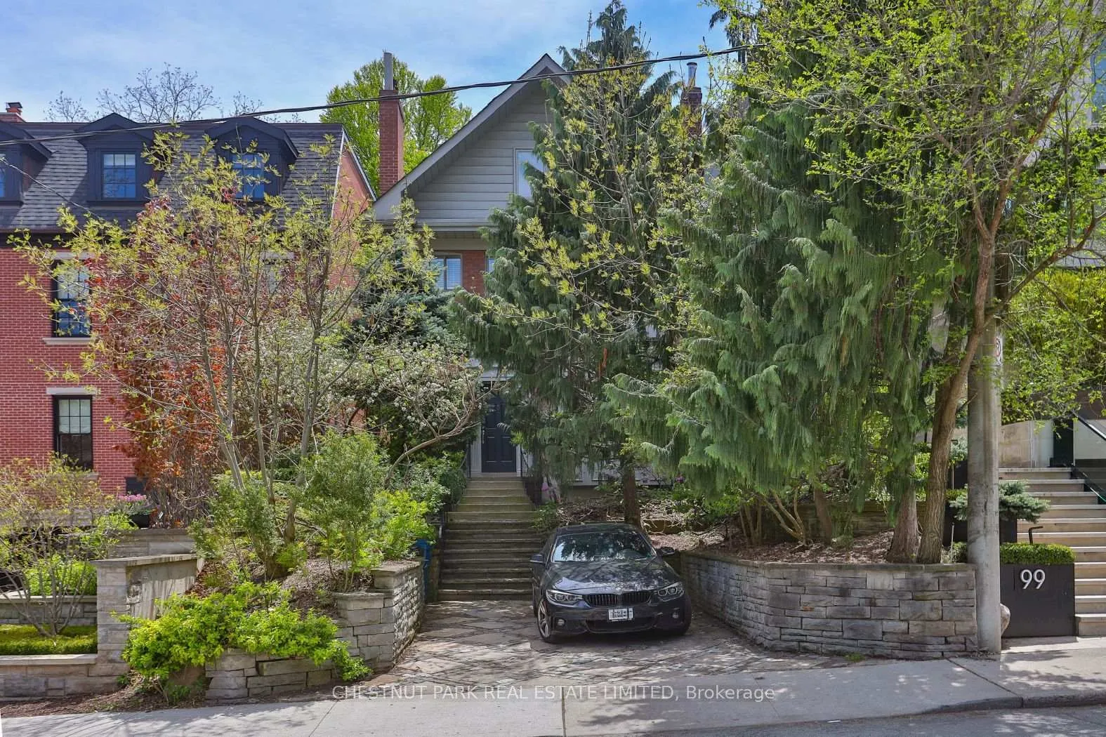Photo 2 of 97 Farnham Avenue, Toronto, Yonge-St. Clair — HOMEH