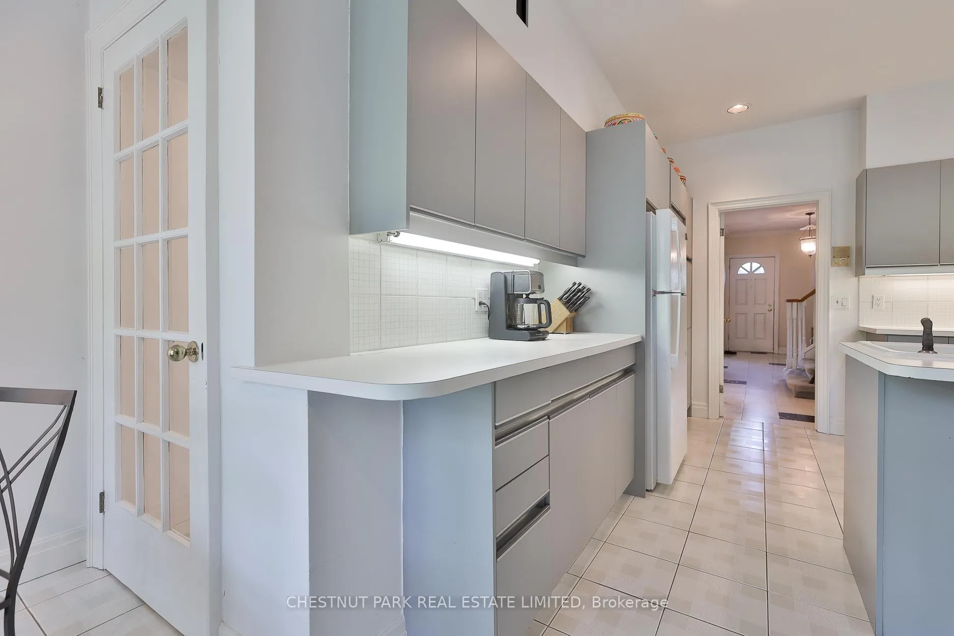 Photo 14 of 97 Farnham Avenue, Toronto, Yonge-St. Clair — HOMEH