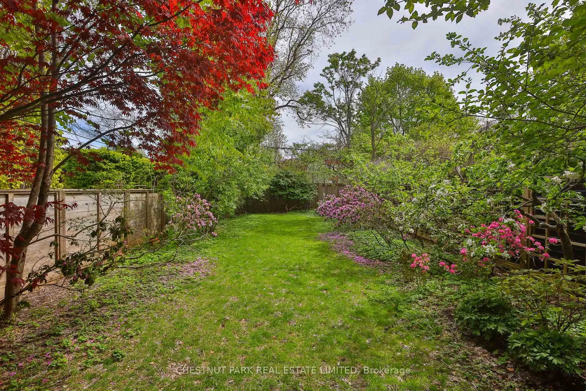 Photo 36 of 97 Farnham Avenue, Toronto, Yonge-St. Clair — HOMEH