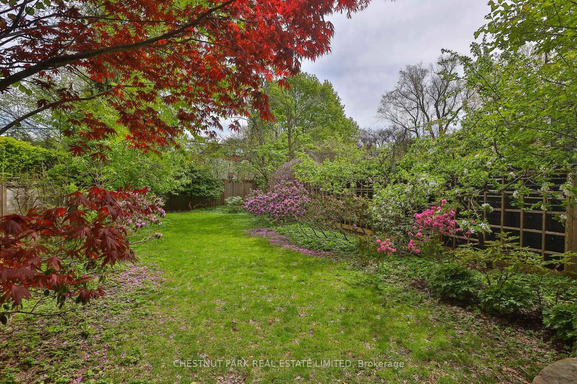 Photo 37 of 97 Farnham Avenue, Toronto, Yonge-St. Clair — HOMEH
