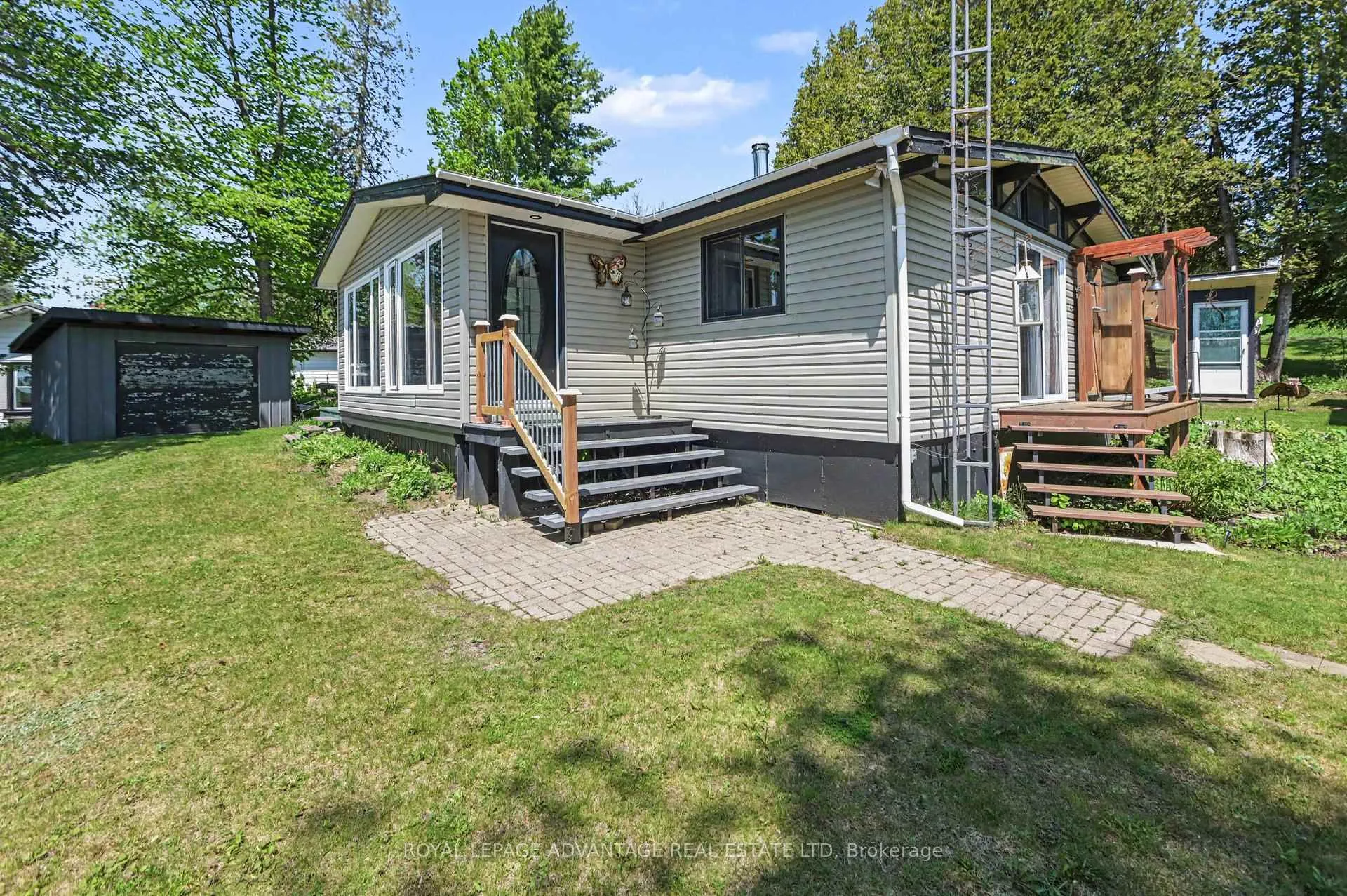 Front of 1143 Dalhousie 9th Concession B Road