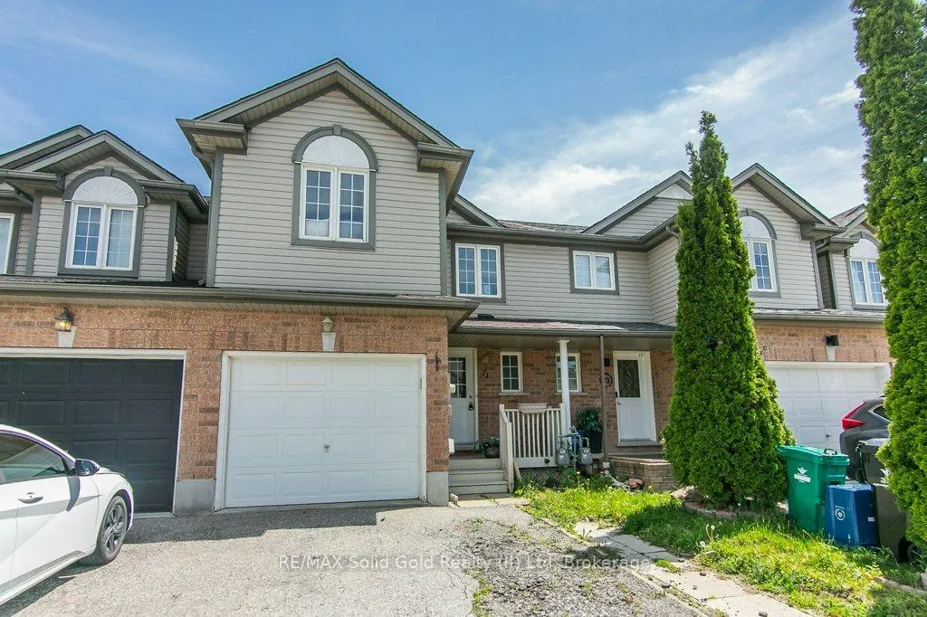 Photo 1 of 71 Foxglove Crescent, Kitchener — HOMEH