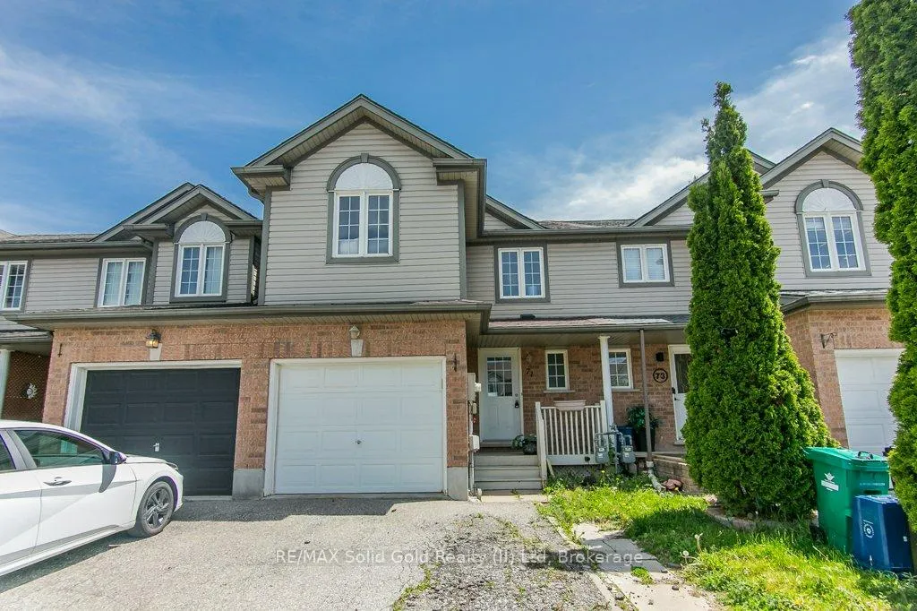 Photo 2 of 71 Foxglove Crescent, Kitchener — HOMEH