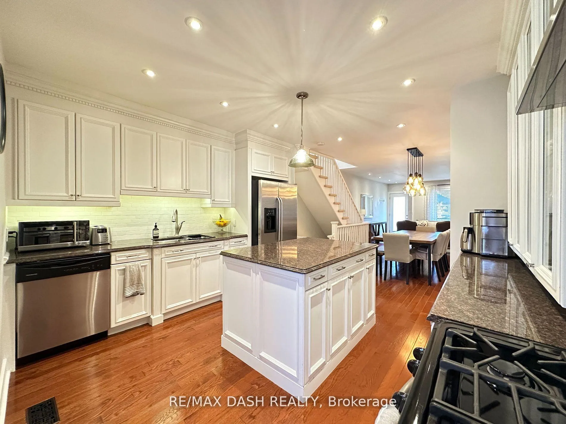 Photo 14 of 24 Berkshire Avenue, Toronto, South Riverdale — HOMEH