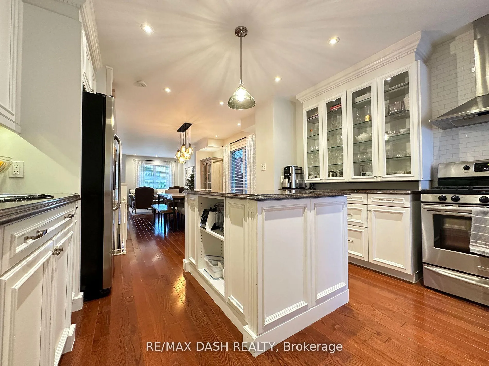 Photo 15 of 24 Berkshire Avenue, Toronto, South Riverdale — HOMEH