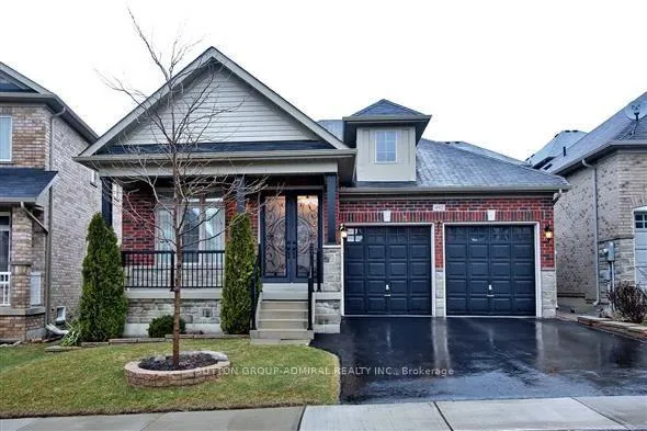 Photo 1 of 492 Kwapis Boulevard, Newmarket, Woodland Hill — HOMEH