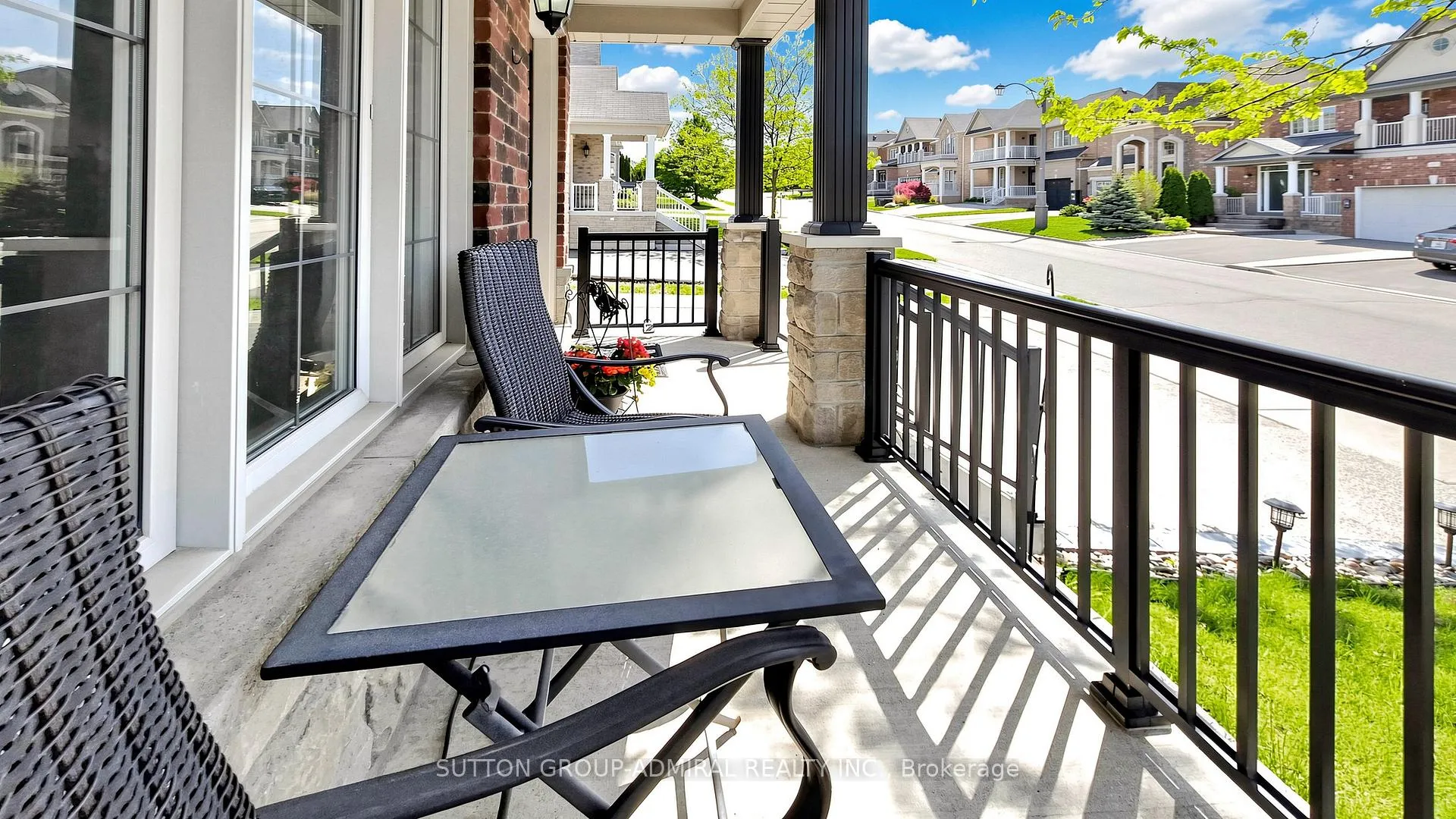 Photo 3 of 492 Kwapis Boulevard, Newmarket, Woodland Hill — HOMEH