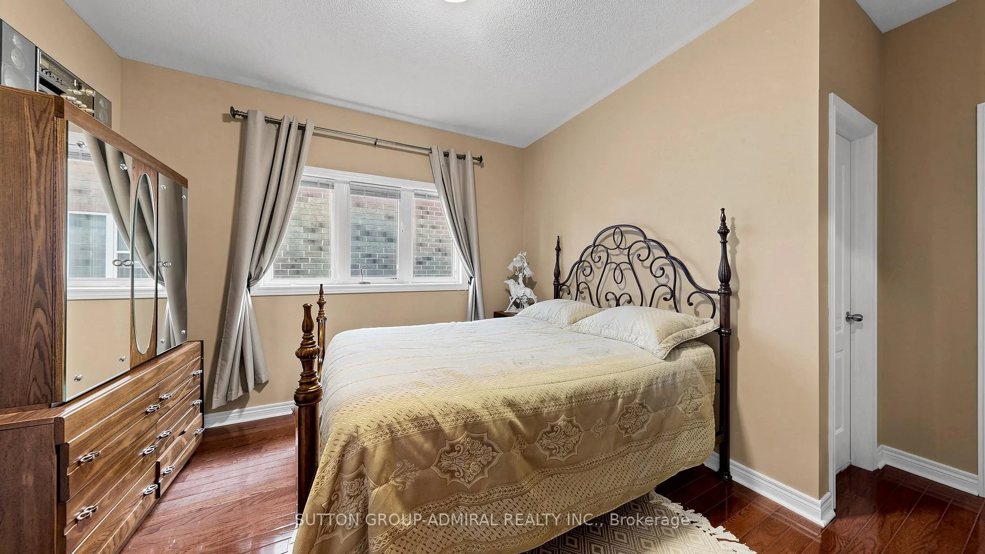 Photo 16 of 492 Kwapis Boulevard, Newmarket, Woodland Hill — HOMEH