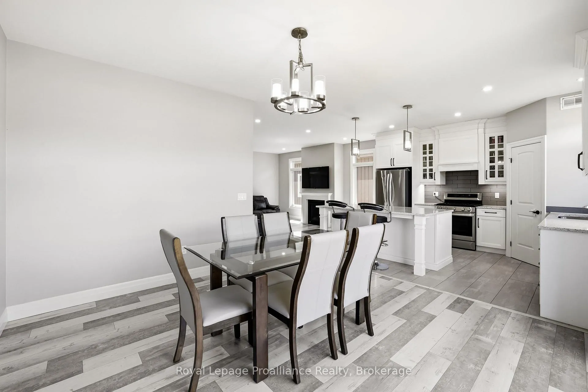 Photo 17 of 29 Sabrina Avenue, Quinte West, Murray Ward — HOMEH