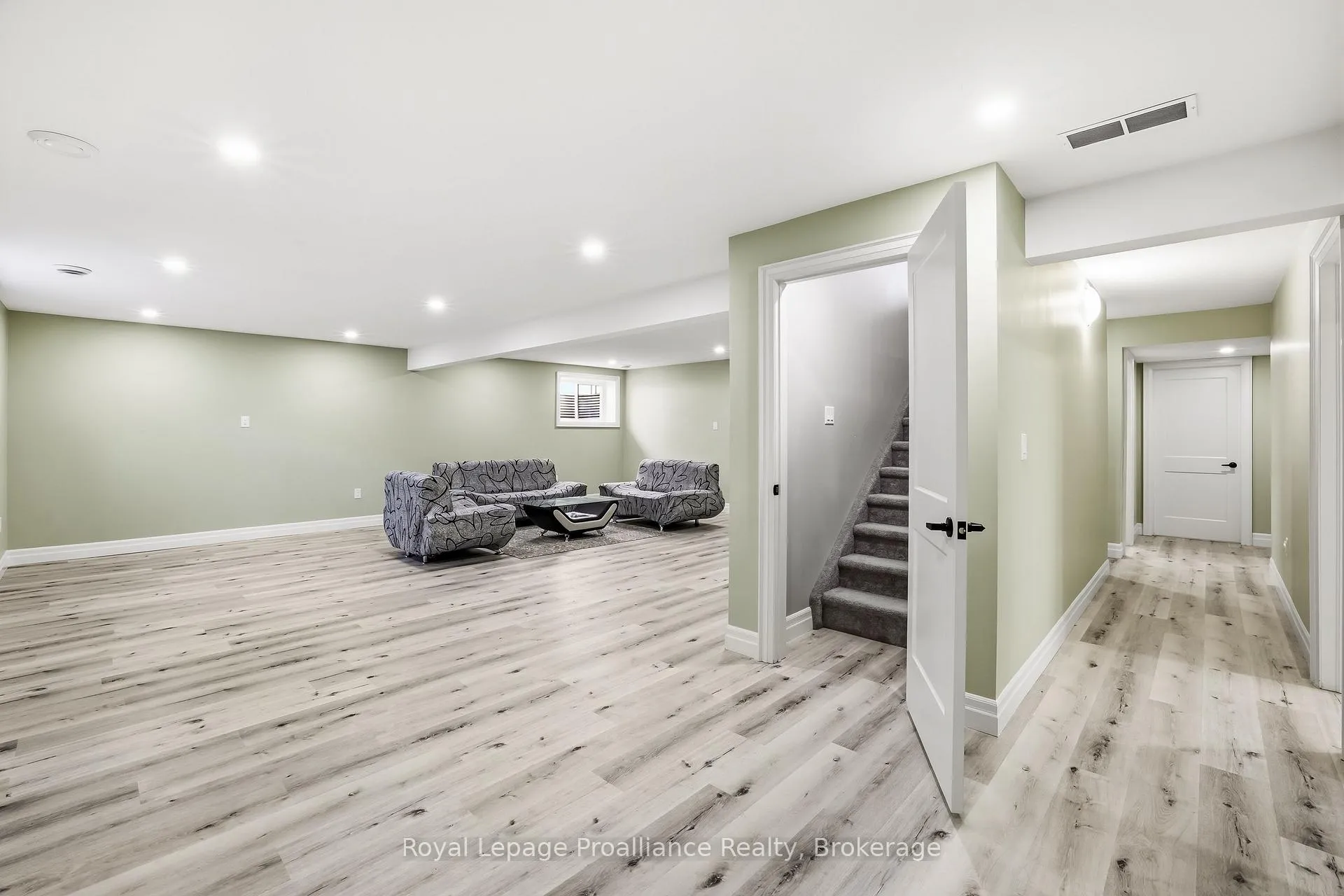 Photo 26 of 29 Sabrina Avenue, Quinte West, Murray Ward — HOMEH